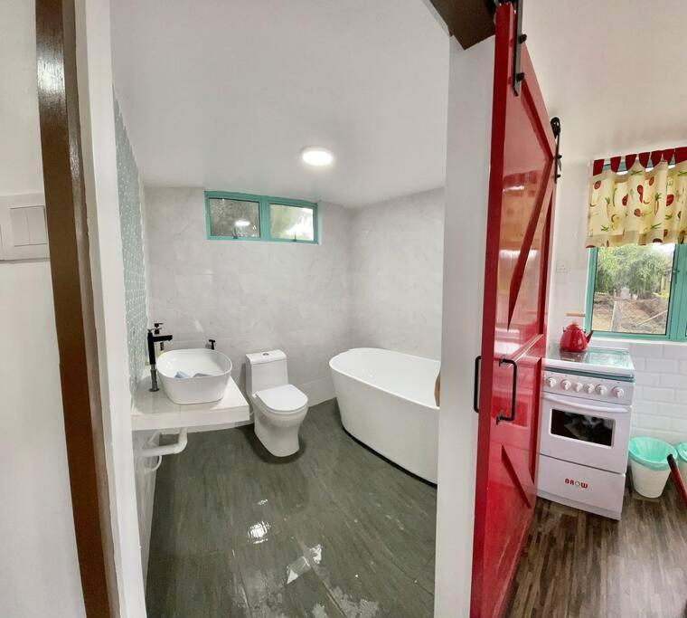 Sea Kecil Tiny House Near Jetty Of Kuala Besut Βίλα Kampong Nail Εξωτερικό φωτογραφία