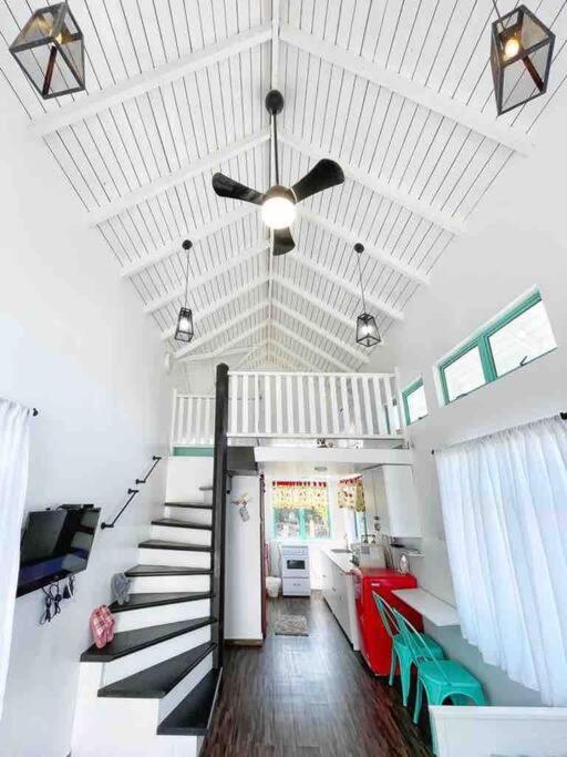 Sea Kecil Tiny House Near Jetty Of Kuala Besut Βίλα Kampong Nail Εξωτερικό φωτογραφία